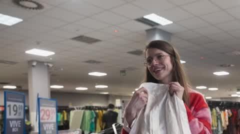 Gwiazdy lumpeksów: jak sprawdzić czy znalezisko z second hand'u ma jakąś wartość?