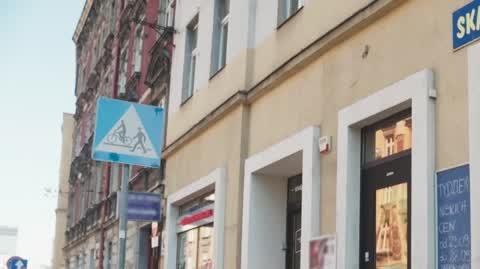 Gwiazdy lumpeksów: Ubrania na zimę z second handu