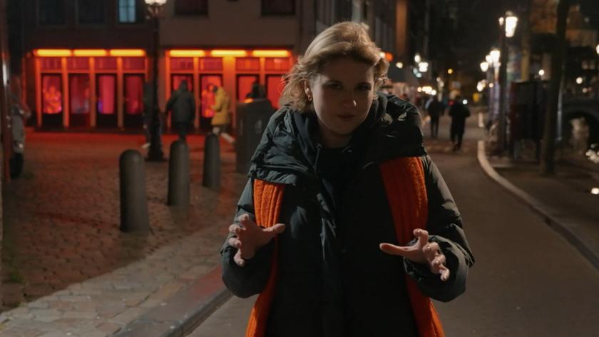 Europolki studentki: Kontrasty Dzielnicy czerwonych latarni w Amsterdamie